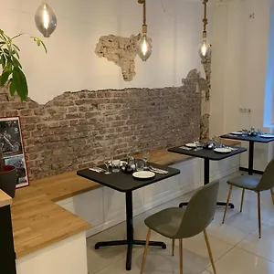 https://hotel-tempelhof.topcolognehotels.com
